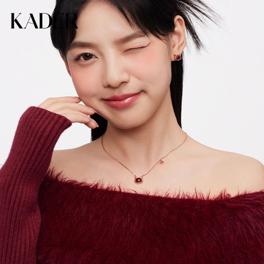 KADER卡蒂罗 红玛瑙生肖龙项链 女925银红玛瑙锁骨链本命年生肖礼物2023新爆款 商品图0