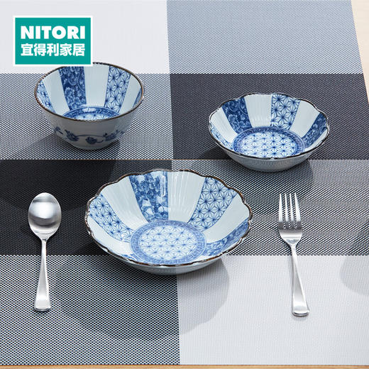 16.5cm菊形浅钵 青花麻叶 商品图0