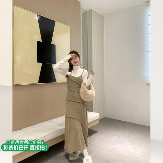 【169元任选2件】最后一波现货！【复古女郎】卡其色吊带裙 商品图1