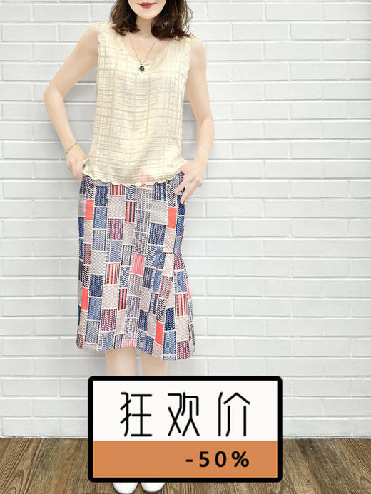 TYNVIE 波浪边车花背心 - 米白 商品图0