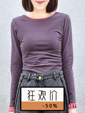 TYNVIE 排褶装饰袖口露背长袖上衣 - 红条纹