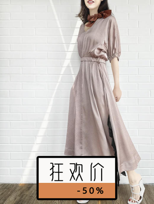 TYNVIE配腰带泡泡袖连衣裙 - 波点 商品图0