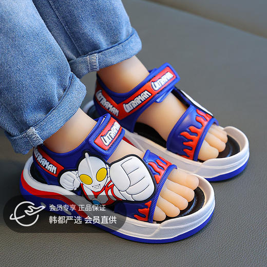 【多色可选！卡通时尚儿童凉鞋】新款奥特曼男童凉鞋，舒适厚底，防滑鞋底，萌趣卡通，防滑软底，q弹柔软，学生沙滩露趾，魔术贴设计，透气外穿小孩凉鞋-QQ 商品图0