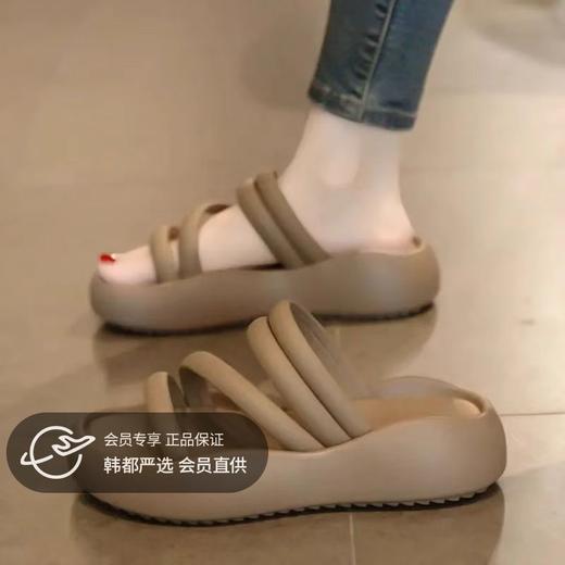 【夏季厚底凉拖鞋】时尚厚底软底拖鞋女新款夏季外穿配裙子防滑海边凉拖鞋。ry 商品图0