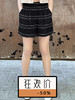 TYNVIE 黑色条纹褶皱细节微风轻质短裤 商品缩略图0
