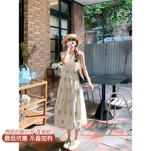 <曾小咸推荐>现货秒杀！最后一波 ！抢到赚到！浪漫度假风绣花无袖连衣裙 日常229.99 立减90 秒杀139.99！ 商品图1
