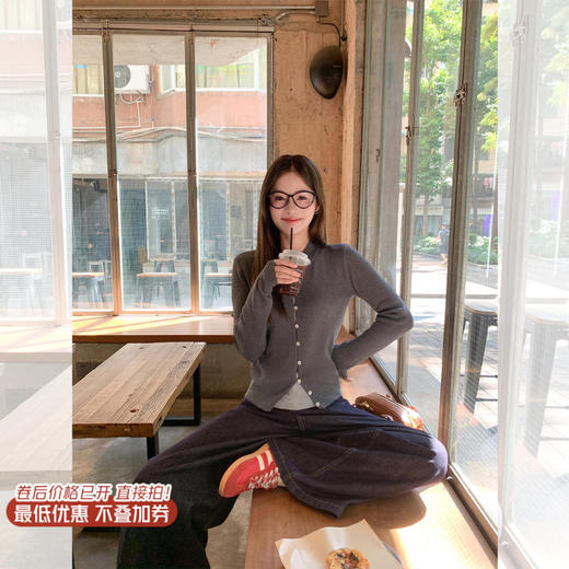 【189元任选2件】最后一波现货！3色系扣假两件针织衫 商品图0