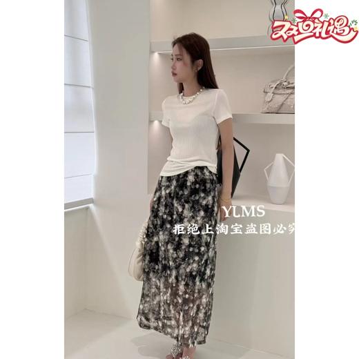 YLMS·悠路铭衫 夏季新款休闲百搭短袖T恤黑白碎花亮片半身裙 商品图0
