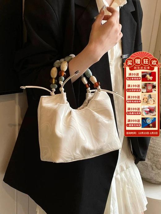 【白色串珠斜挎手拎包】敦煌小众手提包 百搭简约通勤单肩斜挎水桶包 商品图0