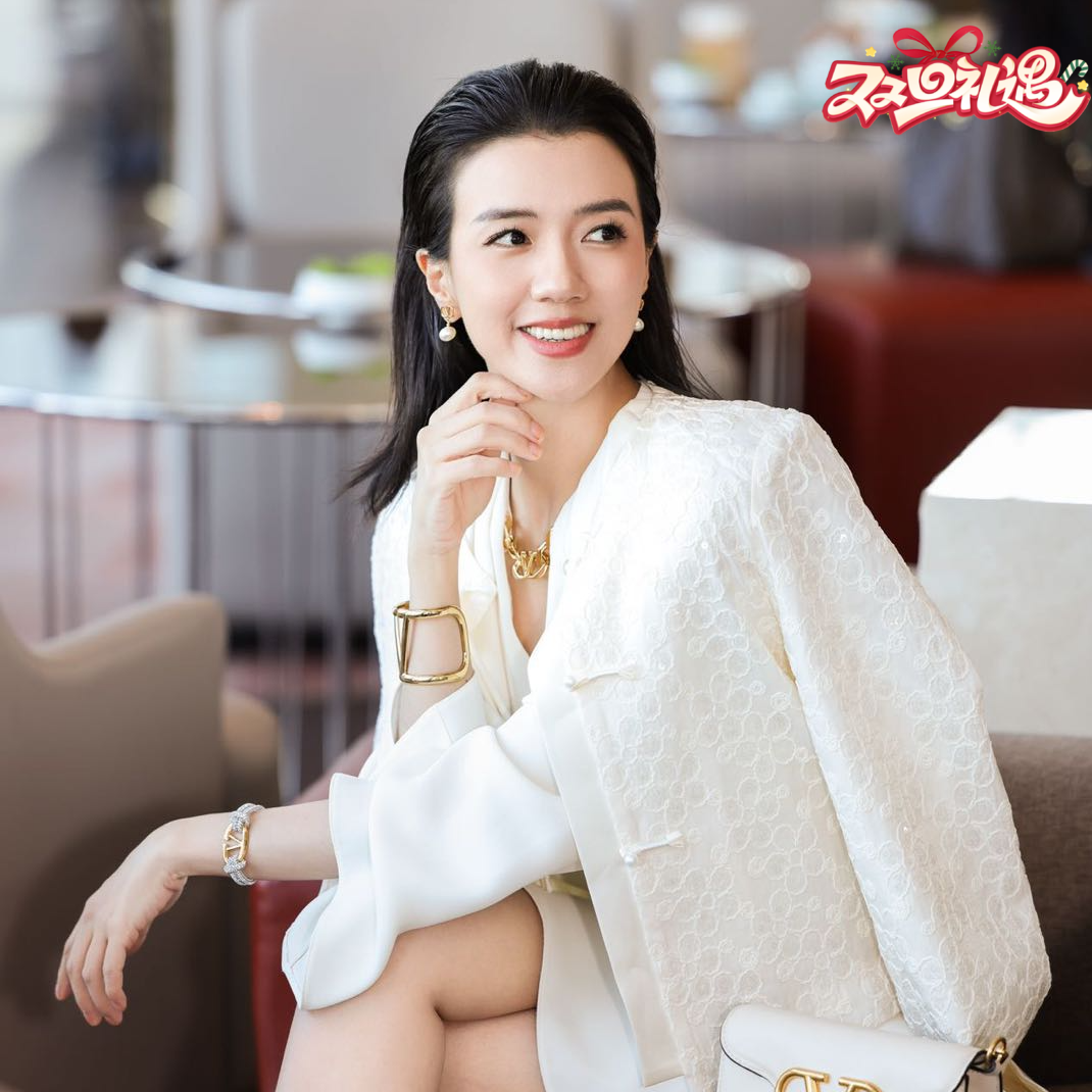 【破价】【参加华伦天奴活动同款】“白茶” 新中式印花盘扣外套9A11W030