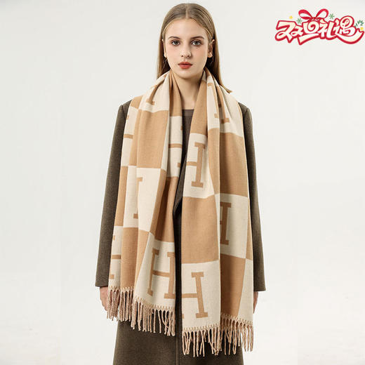 阿毣毣 新款仿羊绒流苏围巾女 H秋冬保暖双面围巾方格披肩 商品图0
