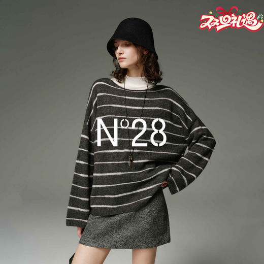 N°28 2025秋冬新款条纹羊绒毛衣女高级感宽松慵懒套头针织衫上衣895392M001  商品图0