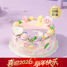 【花漾女神】奶油花在旷野绽放，每一朵都是为她定制的春日礼物。揭开盒盖，仿佛打开春日花园，世界因这份甜蜜而明亮。繁花永绽，与光同春。（武汉幸福西饼）