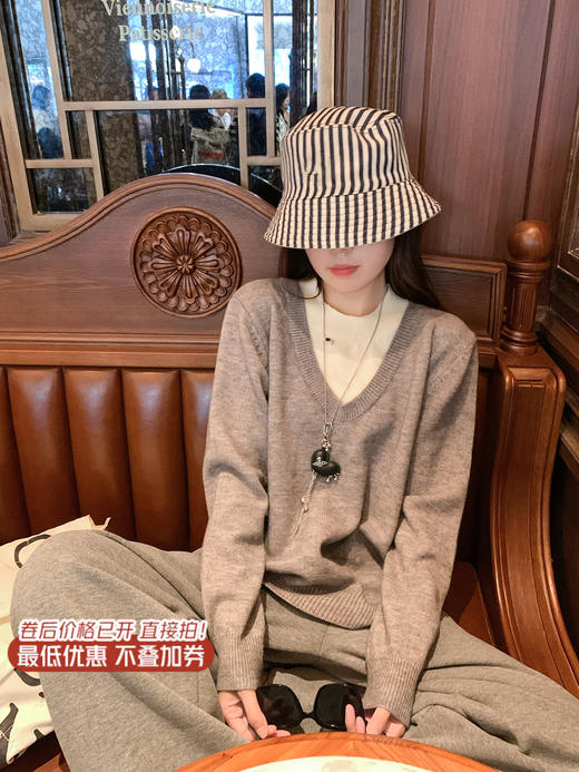 <曾小咸推荐>现货秒杀 ！微信超特价！韩系3色假两件针织衫 日常139.99 立减60 秒杀79.99！！ 商品图1