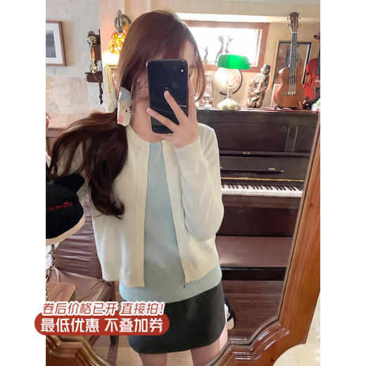 <曾小咸推荐>3.6现货秒杀 ！微信超特价 韩系假两件针织衫 日常189.99 立减110 秒杀79.99！！休闲裤（加绒）秒杀89.99！！ 商品图3