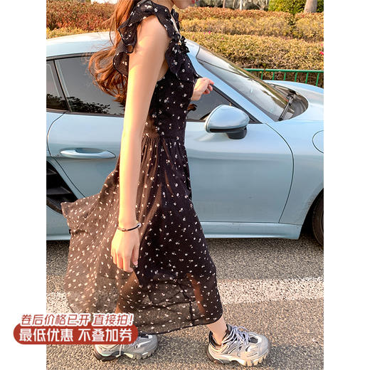 <曾小咸推荐>黑色碎花连衣裙 日常209.99/件 立减110 秒杀99.99/件！！ 商品图0