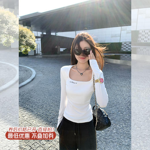 【99元任选2件】现货秒杀！卖完不补 ！微信补 ！微信粉丝打折价！！方领修身打底衫 商品图0