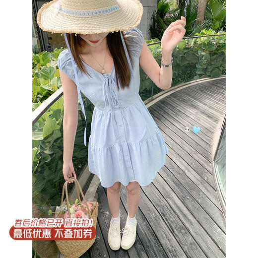 【169元任选2件】最后一波现货！系带V领连衣裙 商品图0