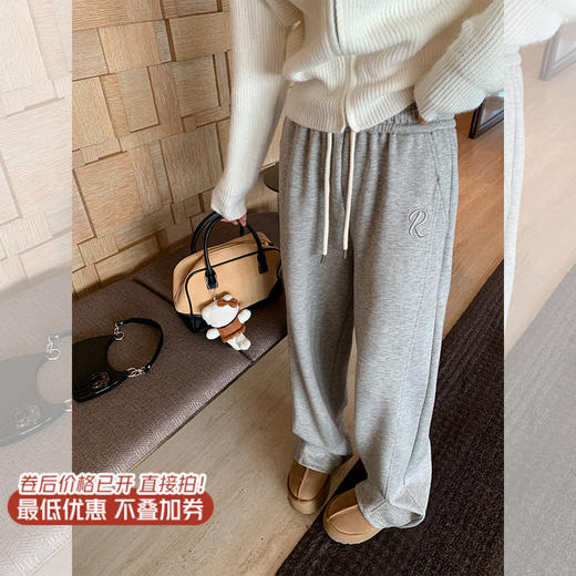 <曾小咸推荐>现货秒杀 ！微信超特价！2色刺绣休闲裤 日常189.99 立减100 秒杀89.99！！ 商品图0