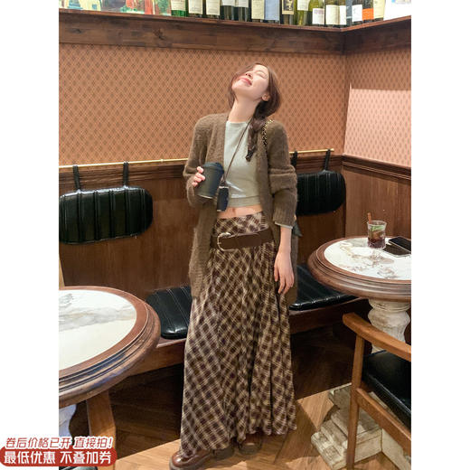 <曾小咸推荐>现货秒杀 ！微信超特价！韩系复古格子半身裙 日常189.99 立减100 秒杀89.99！！ 商品图0