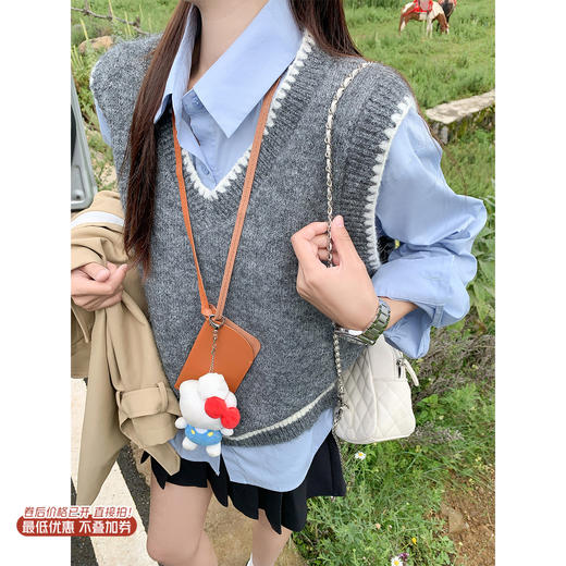 <曾小咸推荐> 现货秒杀！微信超特价！灰色v领针织马甲背心 日常179.99 立减100 秒杀79.99！ 商品图0