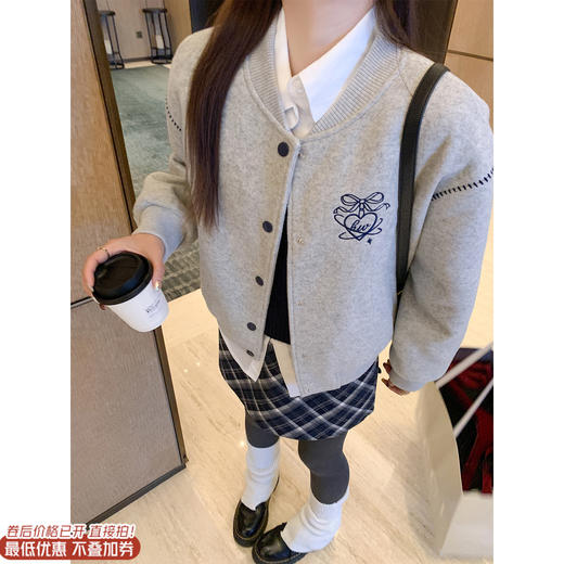 <曾小咸推荐>现货秒杀 ！微信超特价！ 刺绣棒球服外套 日常289.99 立减150 秒杀139.99！！ 商品图0
