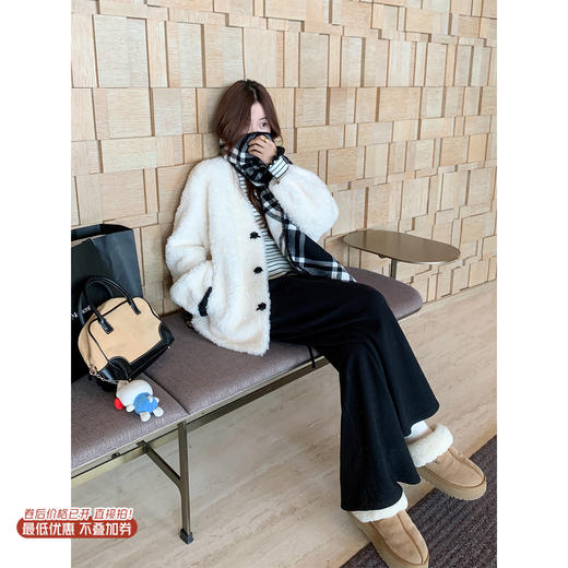 <曾小咸推荐> 现货秒杀！微信超特价! 羊羔毛加厚外套 日常489.99 立减220 秒杀269.99！！！ 商品图0