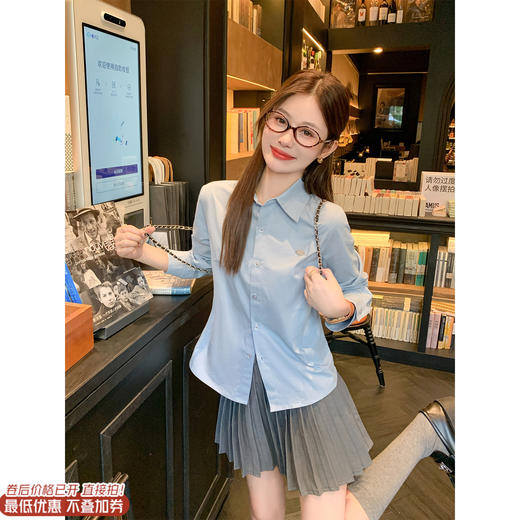 <曾小咸推荐>现货秒杀！微信超特价！韩系学院风 日常169.99 立减110 秒杀79.99！！ 灰色百褶裙  秒杀89.99！ 商品图0