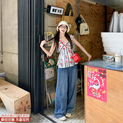 【110元任选2件】最后一波现货！【甜心学妹】红色花朵吊带上衣 商品图0