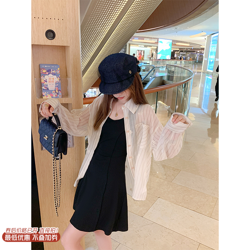 <曾小咸推荐>4.7现货秒杀！微信超特价！韩系条纹蝴蝶结绣花衬衫 日常189.99 立减100 秒杀89.99！