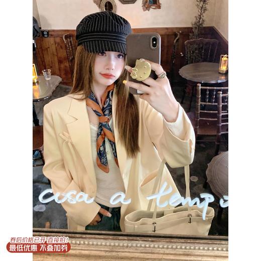 <曾小咸推荐>2.17现货秒杀 ！微信超特价！蝴蝶结西装外套 日常269.99 立减140 秒杀129.99！！ 商品图0