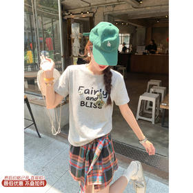 <曾小咸推荐>4.9现货秒杀 ！微信超特价！韩系印花立体小马短袖t 日常129.99 立减70 秒杀59.99！！红黑格裙裤秒杀69.99！
