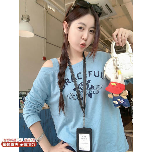 <曾小咸推荐>4.5现货秒杀 ！微信超特价！韩系印花斜肩t恤长袖 日常149.99 立减80 秒杀69.99！！ 商品图0