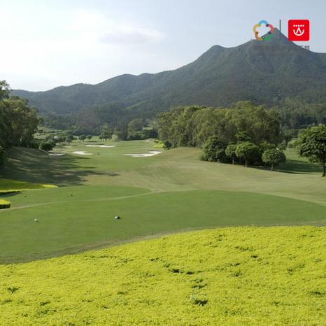【1晚1球】东莞长安高尔夫球乡村俱乐部 +晓枫楼酒店住宿打球套餐｜东莞高尔夫球场 | 广东高尔夫球场｜中国 商品图0