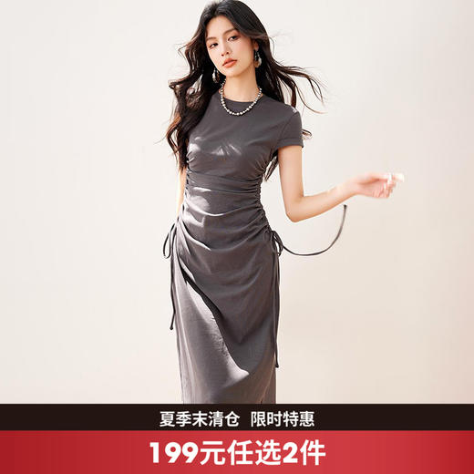 西遇韩系灰色抽绳短袖长裙女2026夏季新款显瘦收腰褶皱针织连衣裙SS060265 商品图0